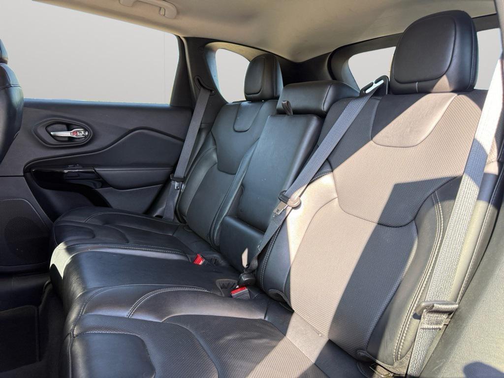 used 2023 Jeep Cherokee car, priced at $23,988