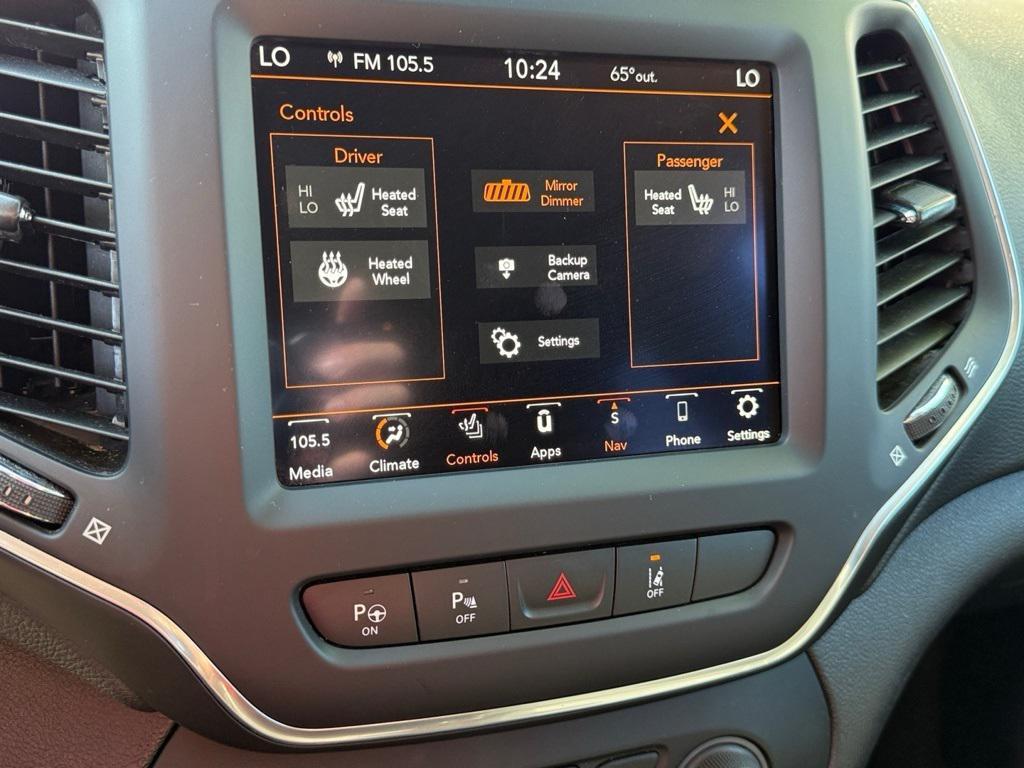 used 2023 Jeep Cherokee car, priced at $23,988