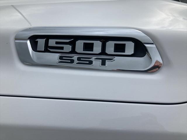 new 2025 Ram 1500 car, priced at $48,668