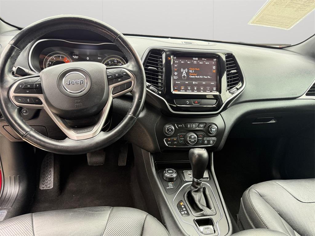 used 2020 Jeep Cherokee car, priced at $18,788