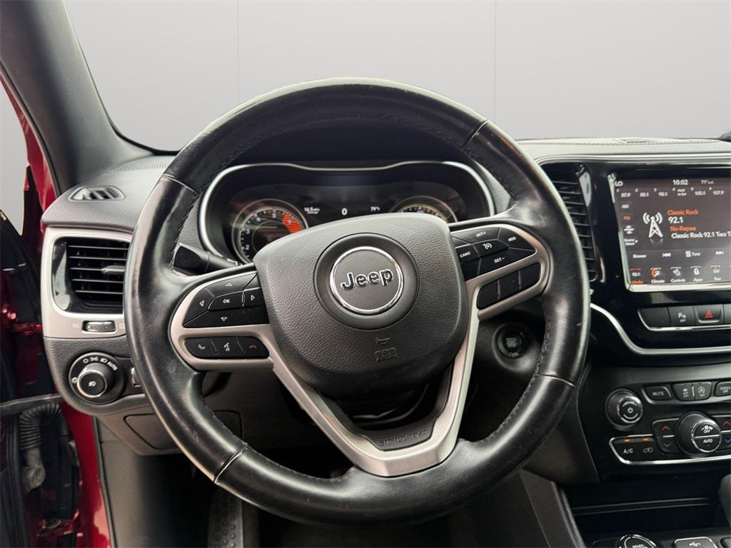 used 2020 Jeep Cherokee car, priced at $18,788