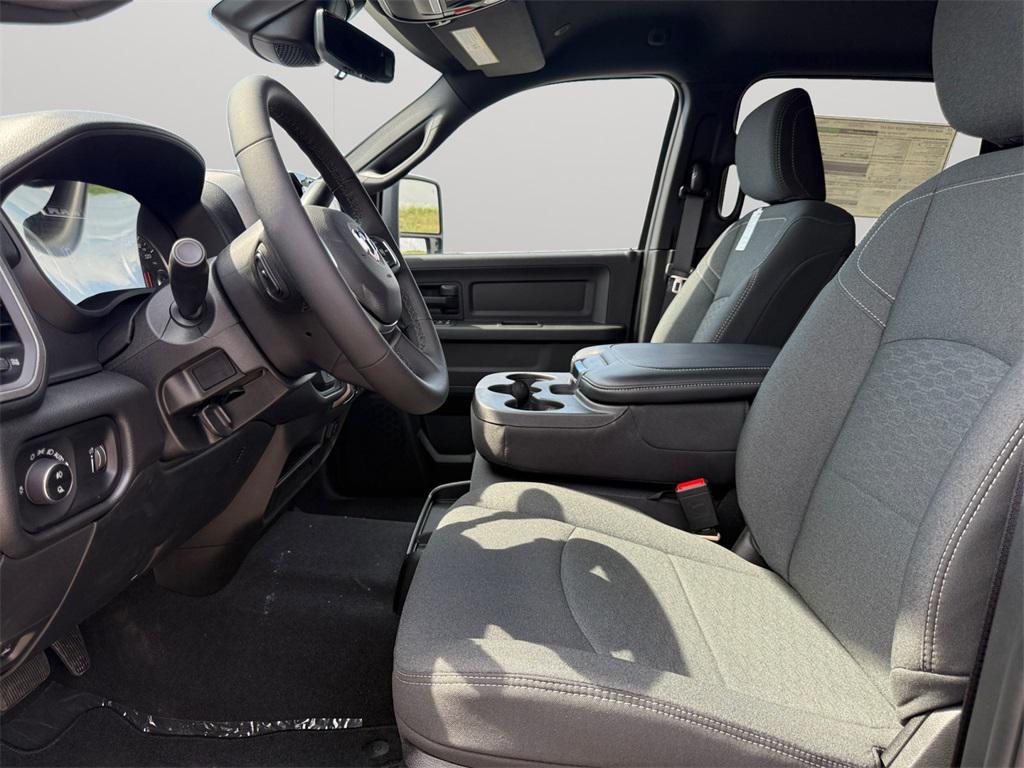 new 2025 Ram 2500 car, priced at $67,345