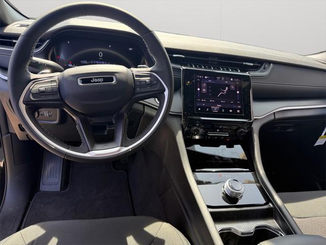 new 2025 Jeep Grand Cherokee L car, priced at $39,515