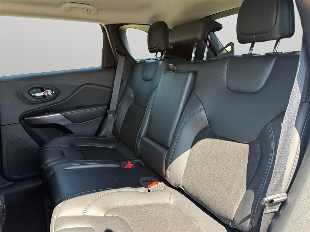 used 2021 Jeep Cherokee car, priced at $17,980