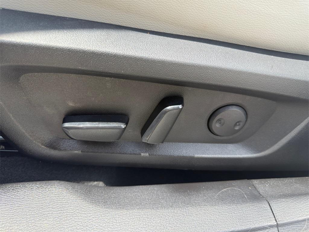 used 2022 Mitsubishi Outlander car, priced at $22,988