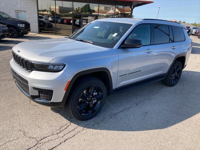 new 2024 Jeep Grand Cherokee L car, priced at $42,271