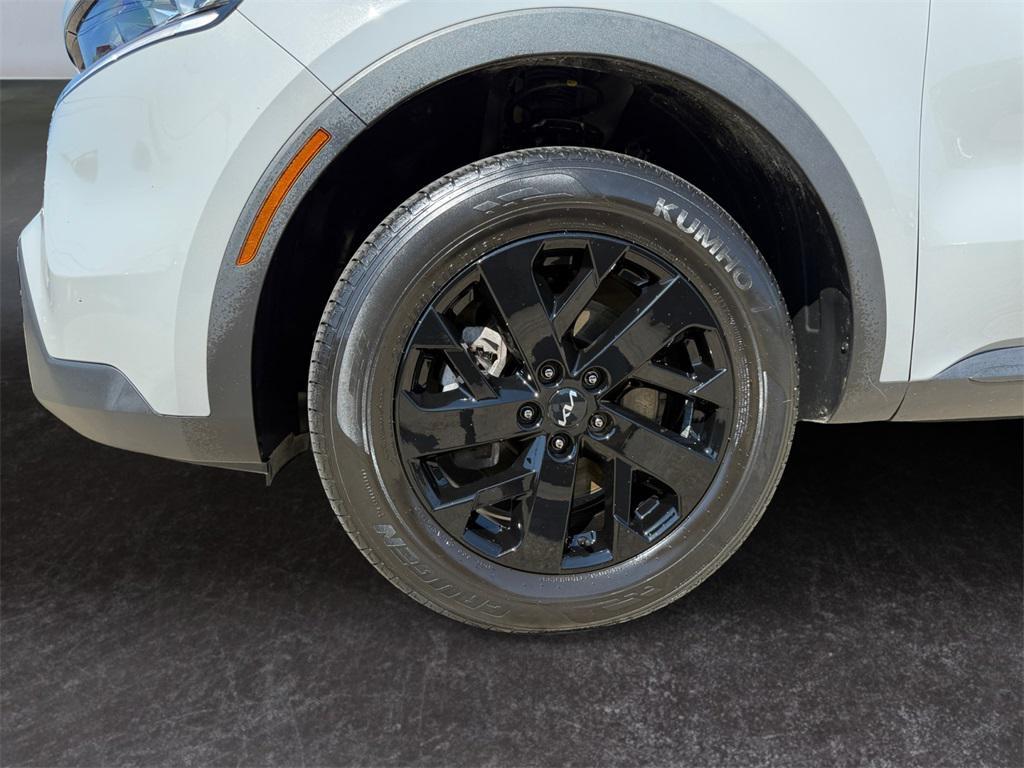 used 2023 Kia Sorento car, priced at $27,688