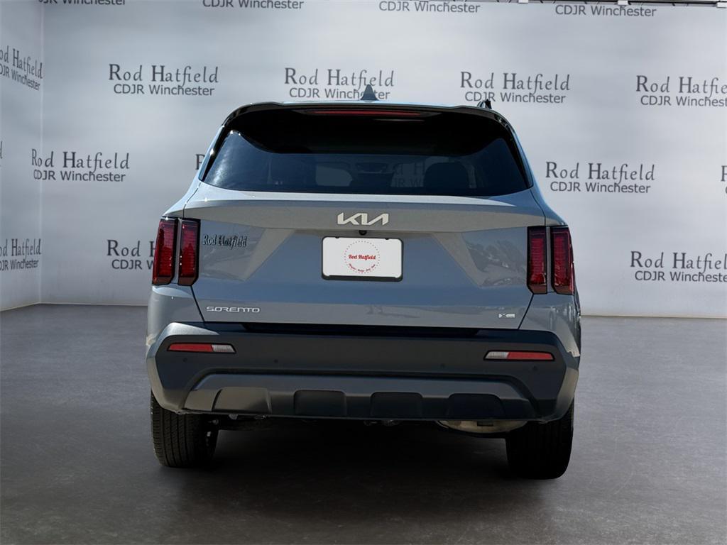 used 2023 Kia Sorento car, priced at $27,688