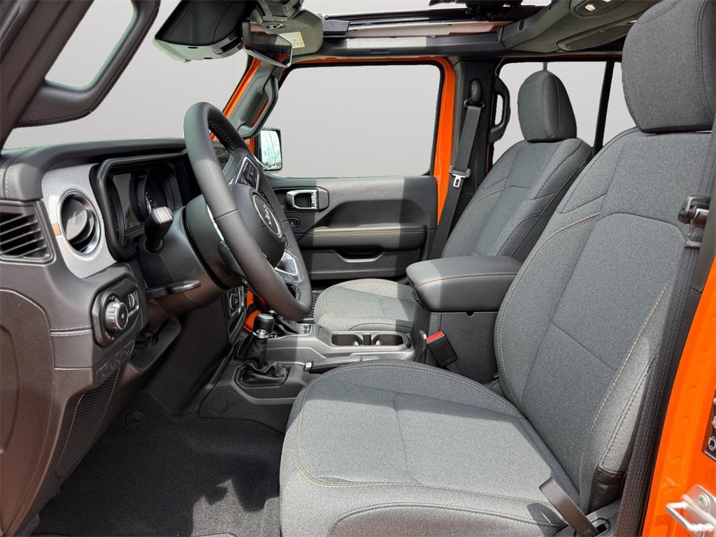 new 2025 Jeep Wrangler car, priced at $50,095