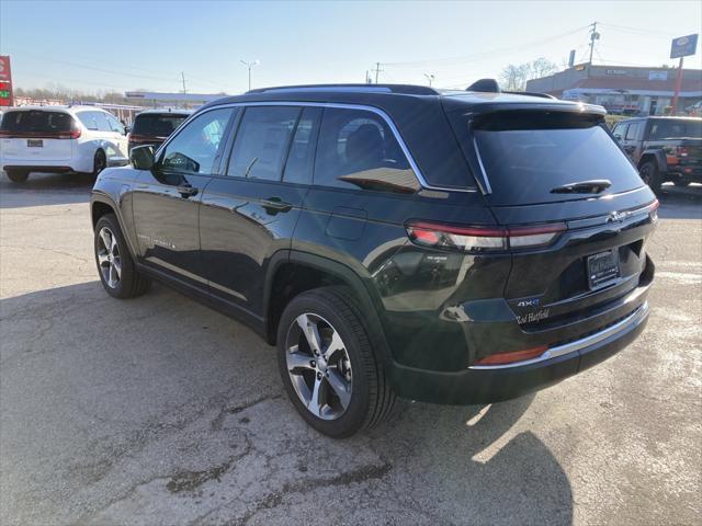 new 2024 Jeep Grand Cherokee 4xe car, priced at $46,369