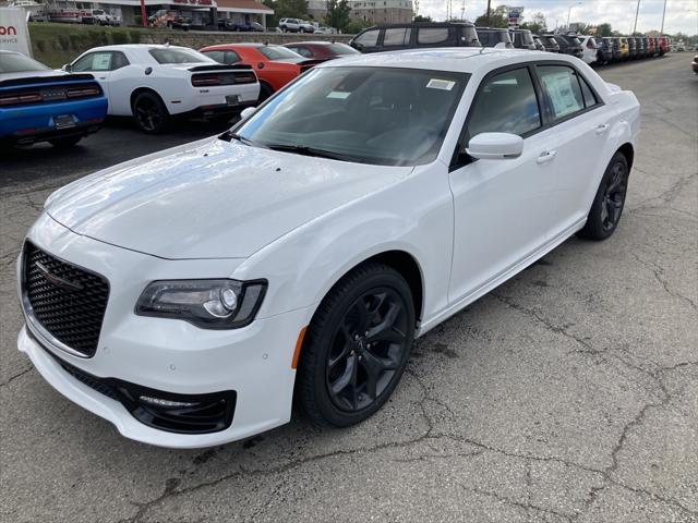 new 2023 Chrysler 300 car, priced at $42,816