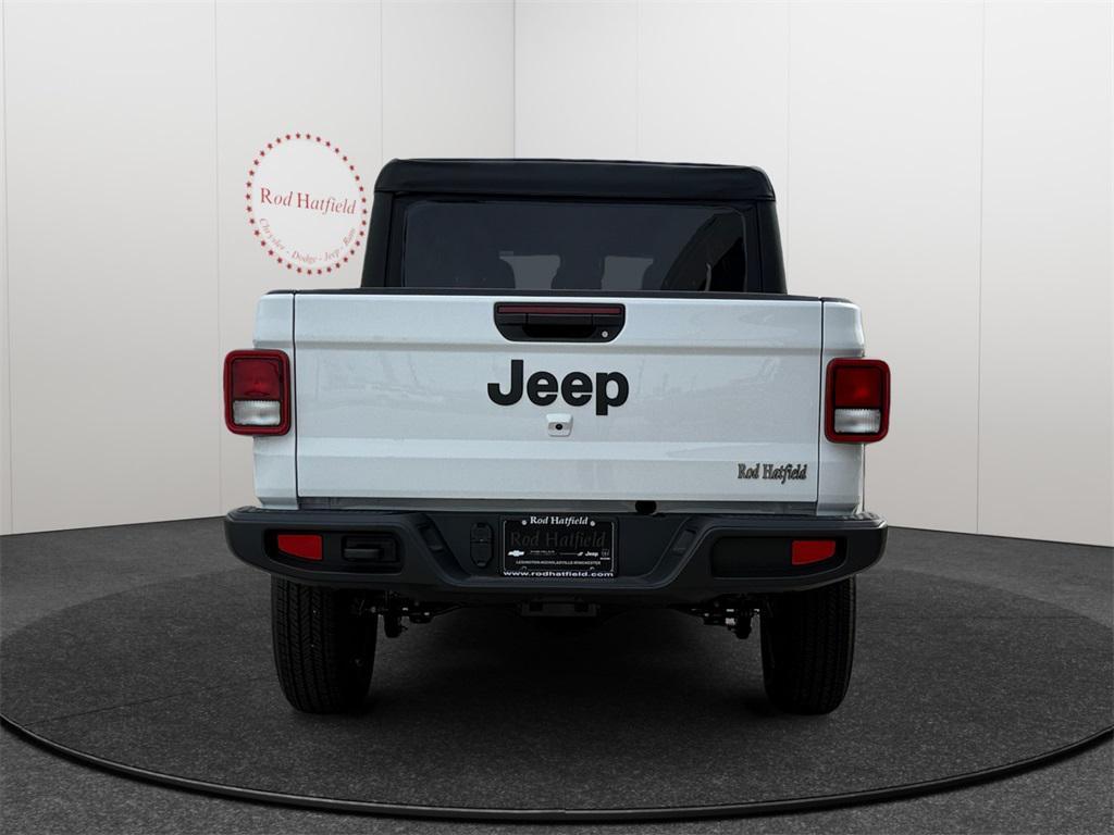 new 2025 Jeep Gladiator car, priced at $42,775