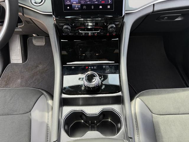 new 2025 Jeep Grand Cherokee L car, priced at $44,104