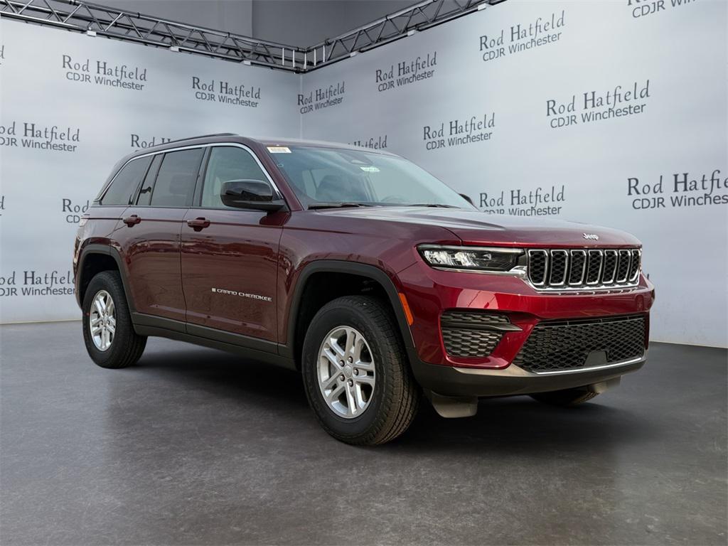 new 2025 Jeep Grand Cherokee car, priced at $38,091