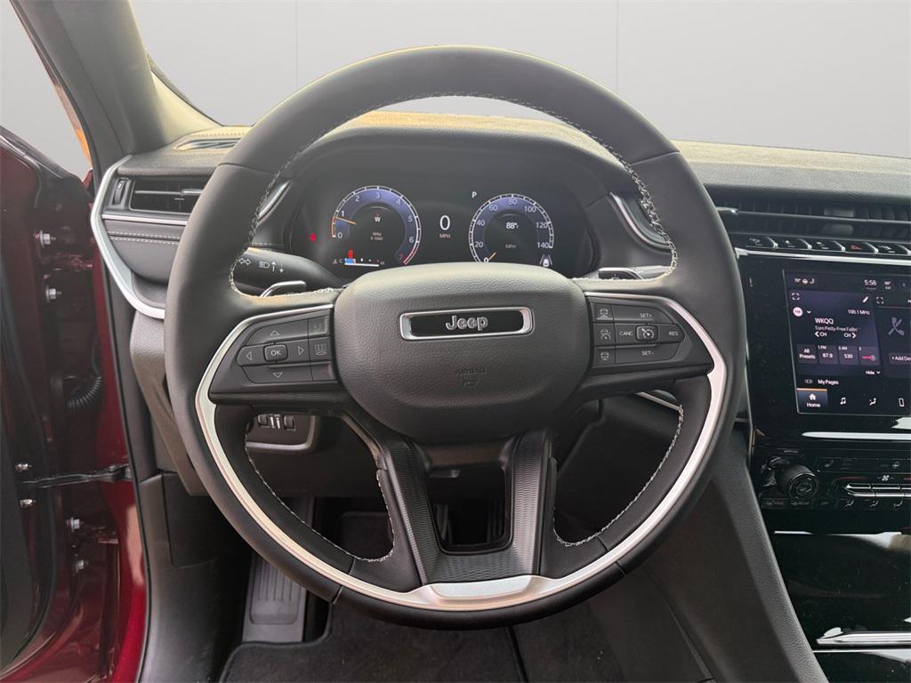 new 2025 Jeep Grand Cherokee car, priced at $38,091