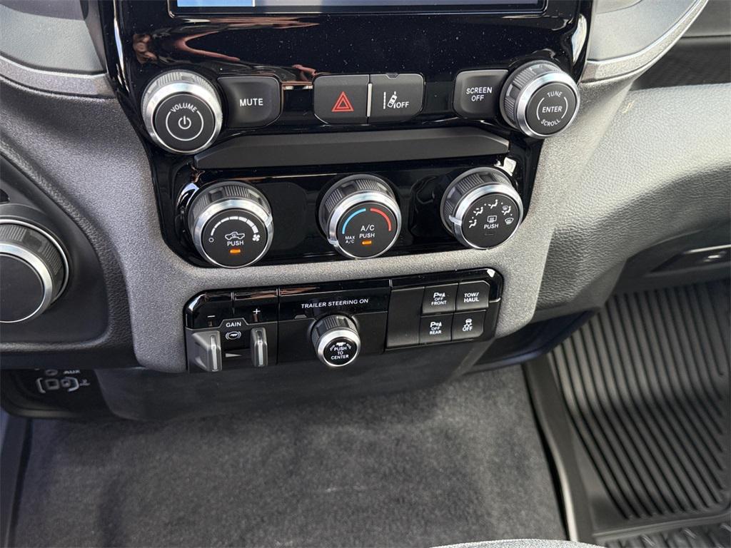 new 2025 Ram 1500 car, priced at $44,948