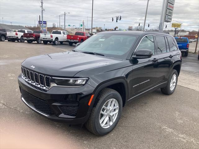 new 2025 Jeep Grand Cherokee car, priced at $38,254