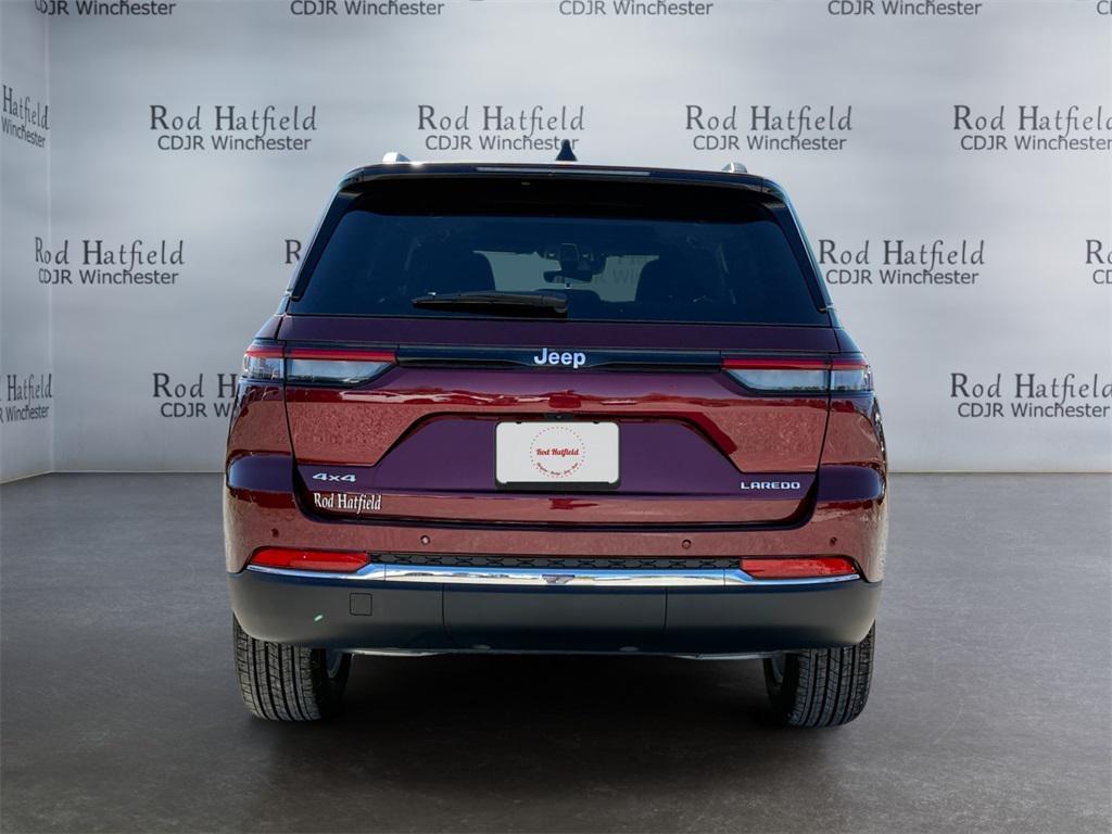 new 2025 Jeep Grand Cherokee car, priced at $38,689