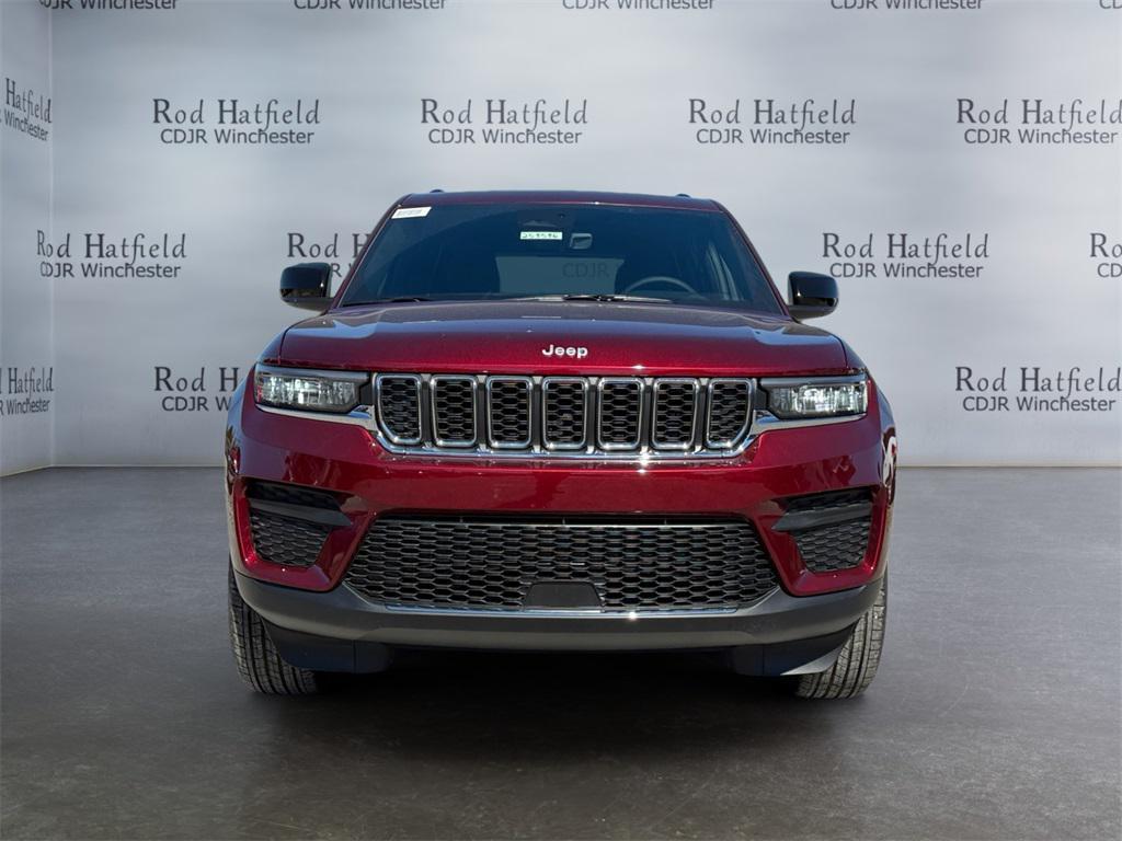 new 2025 Jeep Grand Cherokee car, priced at $38,689
