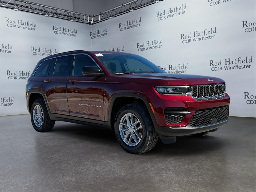 new 2025 Jeep Grand Cherokee car, priced at $38,689