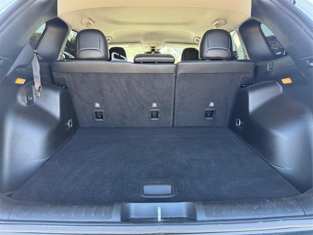 used 2021 Jeep Cherokee car, priced at $21,688