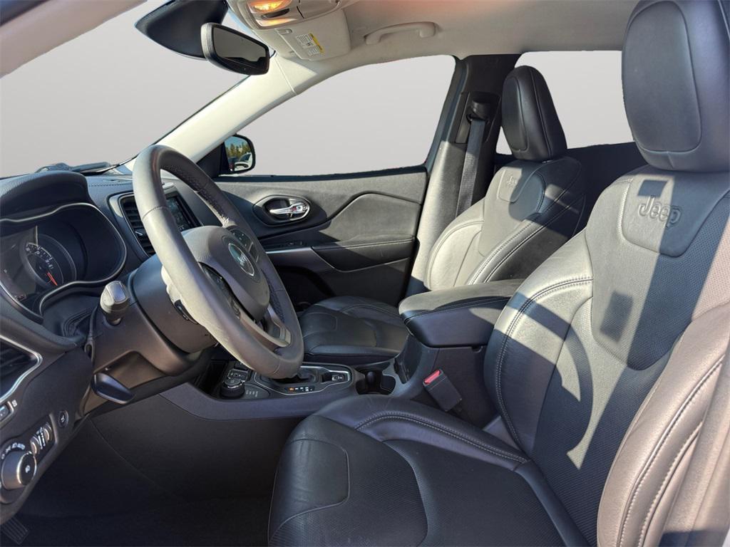 used 2021 Jeep Cherokee car, priced at $21,688