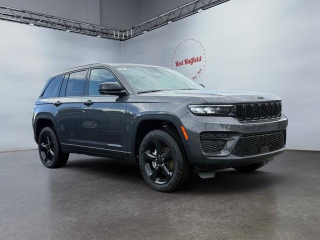 new 2025 Jeep Grand Cherokee car, priced at $44,040