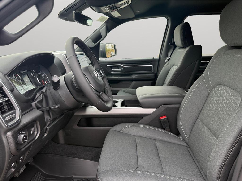 new 2025 Ram 1500 car, priced at $44,457