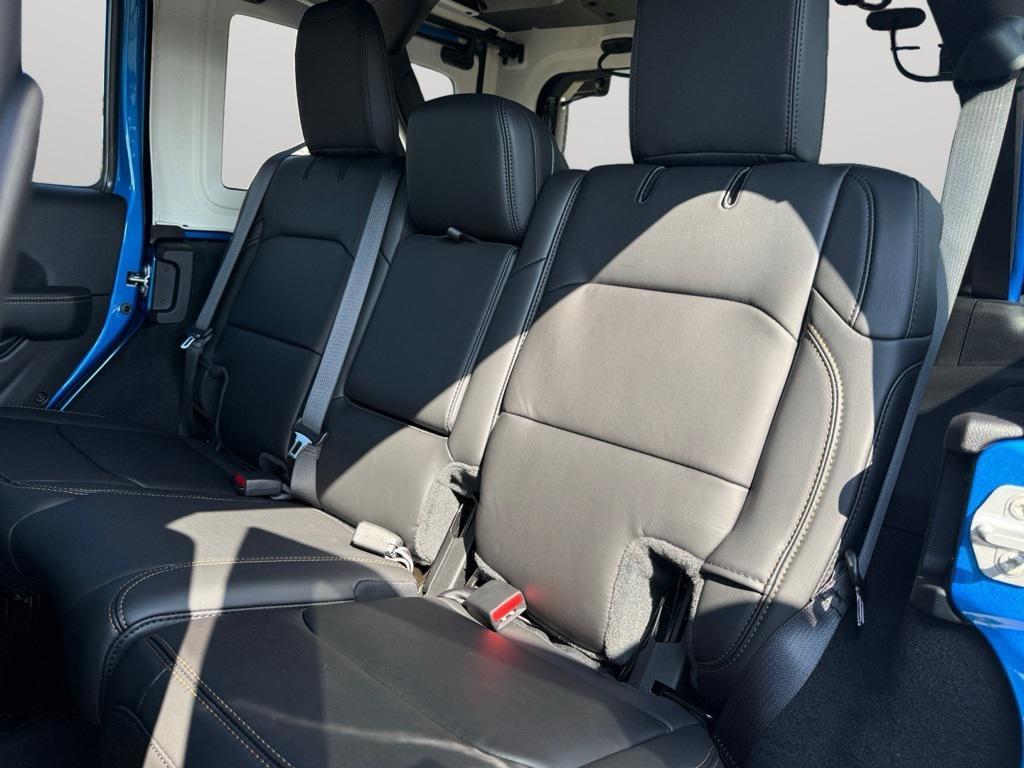 new 2025 Jeep Wrangler car, priced at $99,119