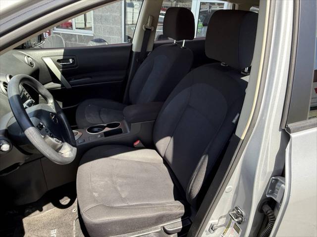 used 2015 Nissan Rogue Select car, priced at $6,995