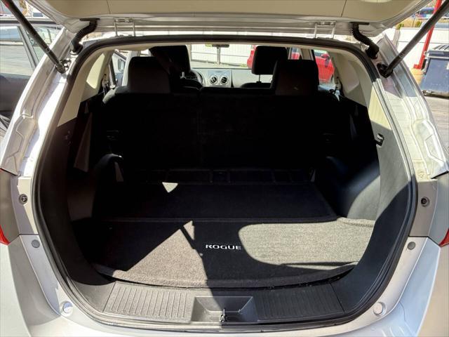 used 2015 Nissan Rogue Select car, priced at $6,995