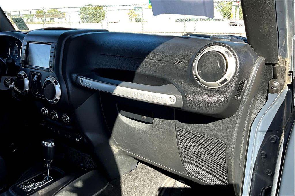 used 2016 Jeep Wrangler Unlimited car, priced at $20,730