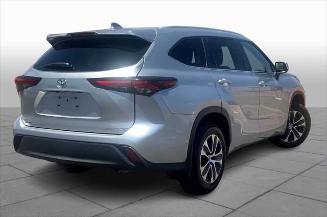 used 2024 Toyota Highlander car, priced at $45,760