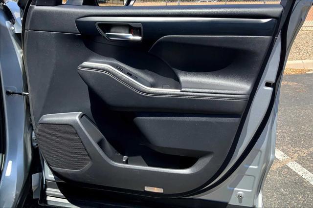 used 2024 Toyota Highlander car, priced at $45,760