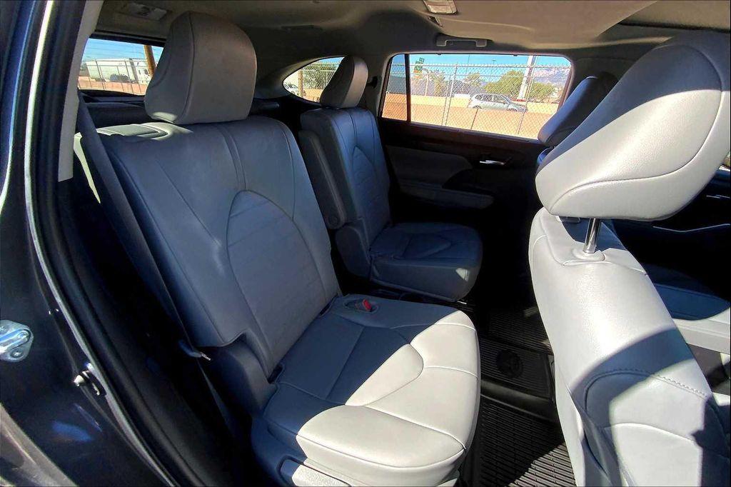 used 2024 Toyota Highlander car, priced at $43,790
