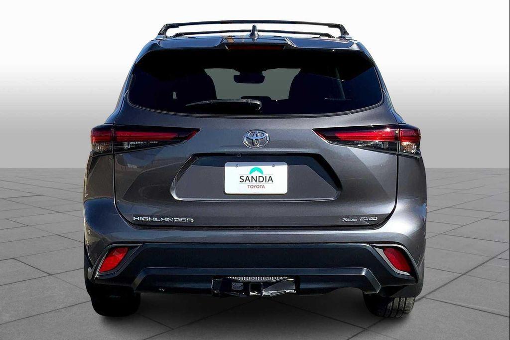 used 2024 Toyota Highlander car, priced at $43,790