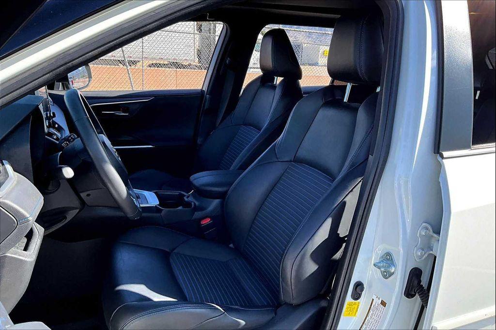 used 2021 Toyota RAV4 Hybrid car, priced at $32,910
