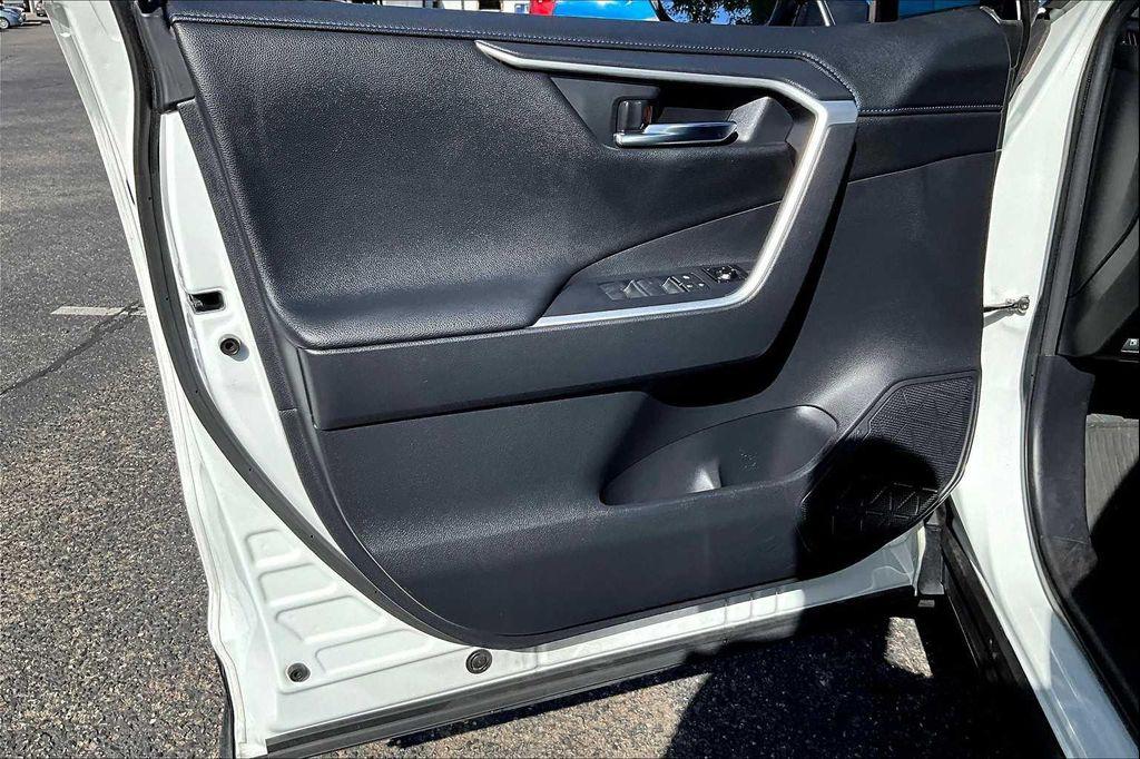 used 2021 Toyota RAV4 Hybrid car, priced at $32,910