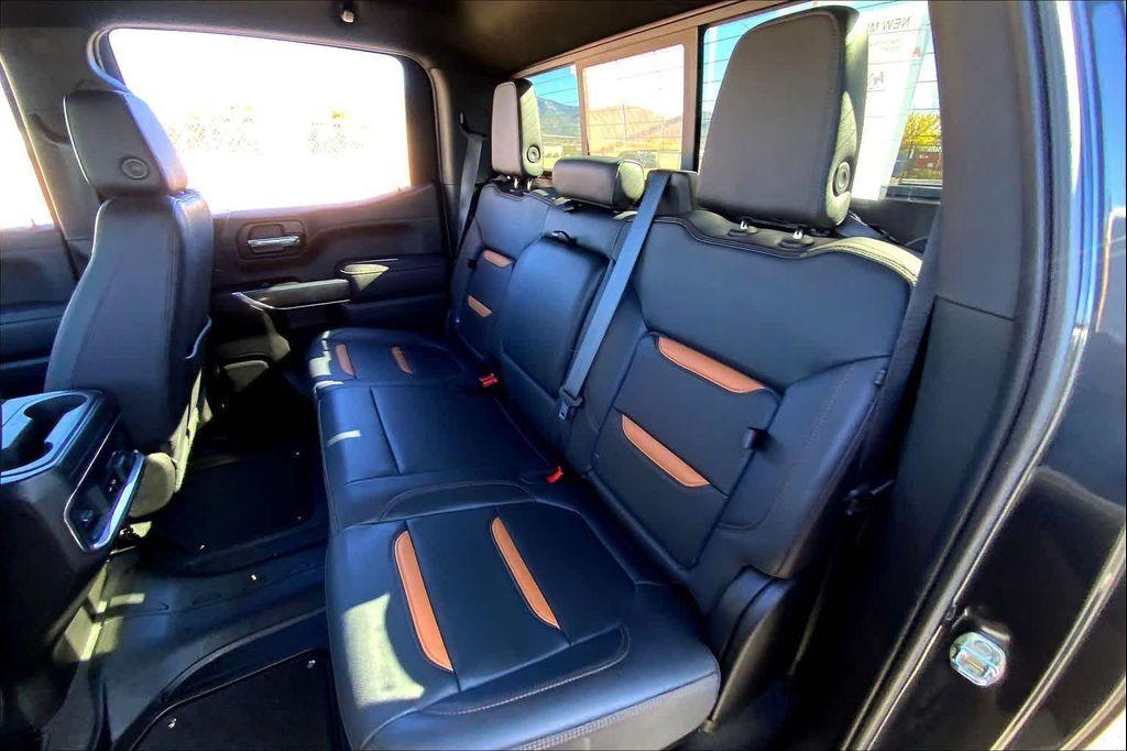 used 2022 GMC Sierra 1500 car, priced at $45,870