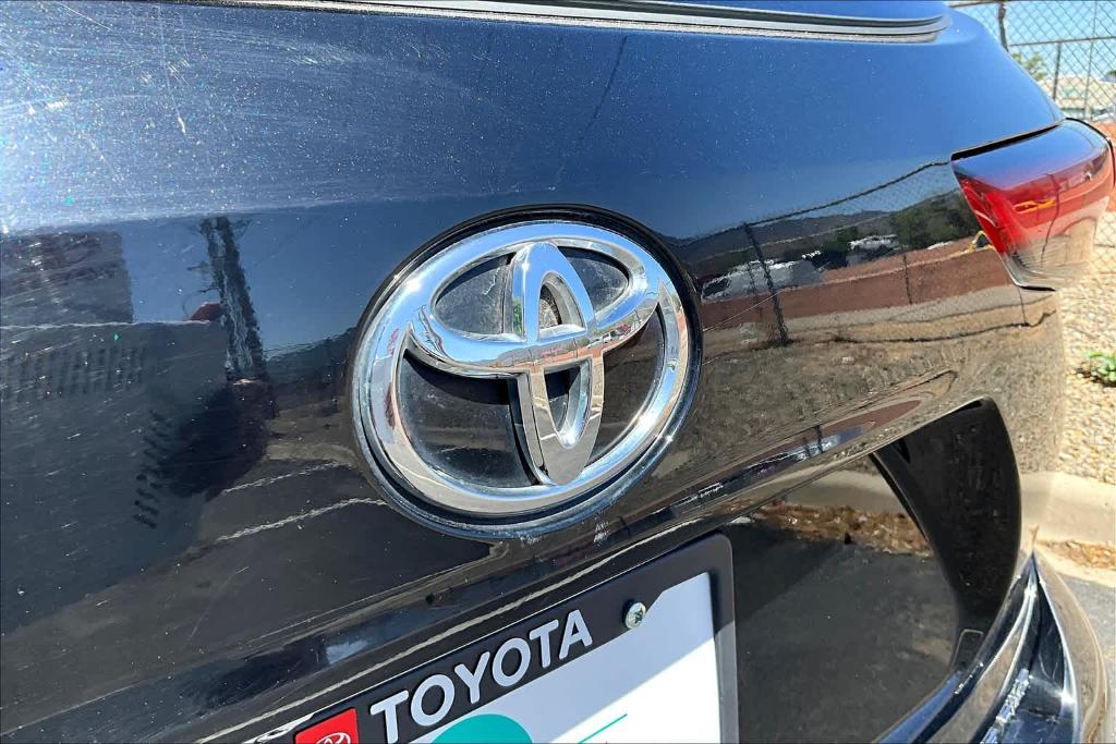 used 2022 Toyota Highlander car, priced at $37,460
