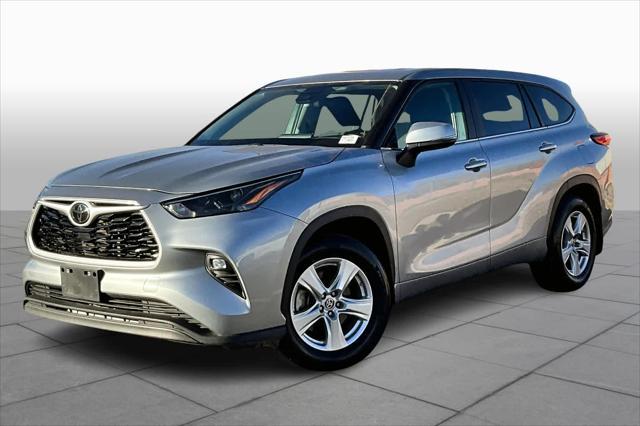 used 2023 Toyota Highlander car, priced at $35,890