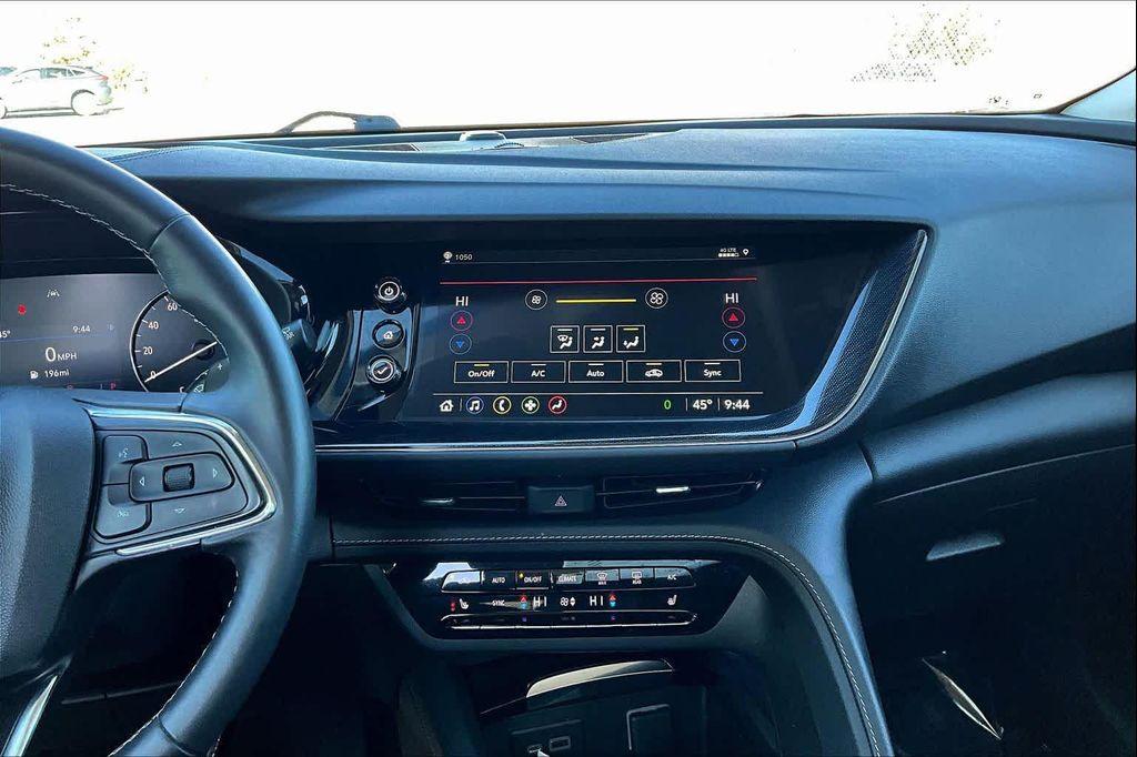 used 2022 Buick Envision car, priced at $23,414