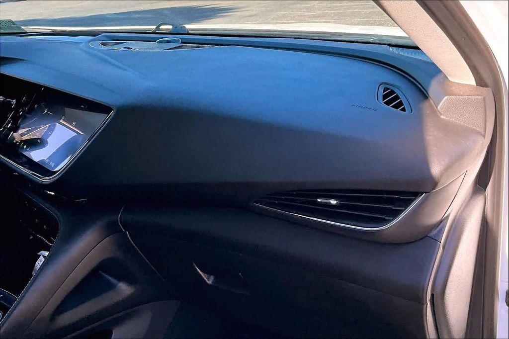 used 2022 Buick Envision car, priced at $23,414