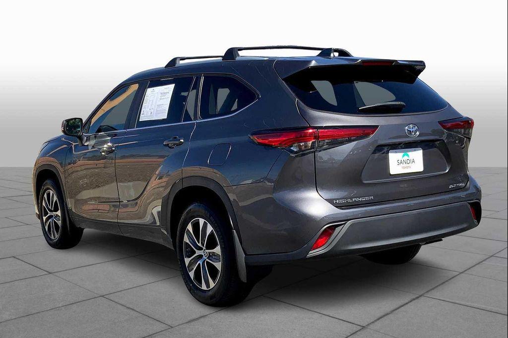 used 2023 Toyota Highlander car, priced at $41,970