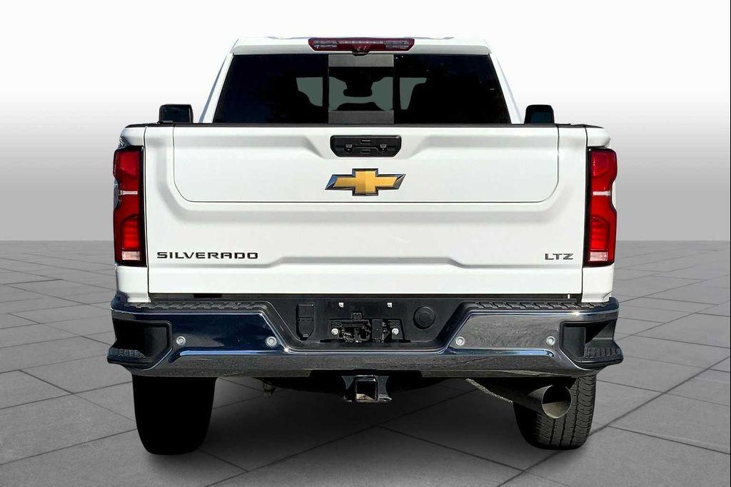 used 2024 Chevrolet Silverado 2500 car, priced at $64,890