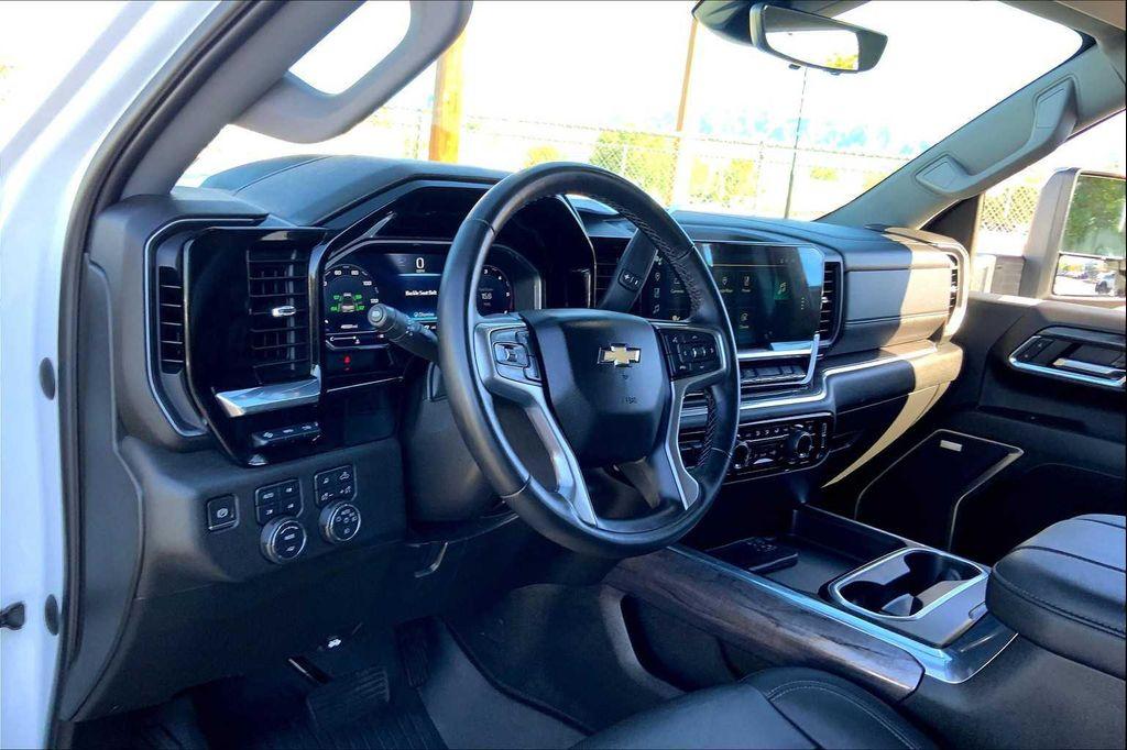 used 2024 Chevrolet Silverado 2500 car, priced at $64,890