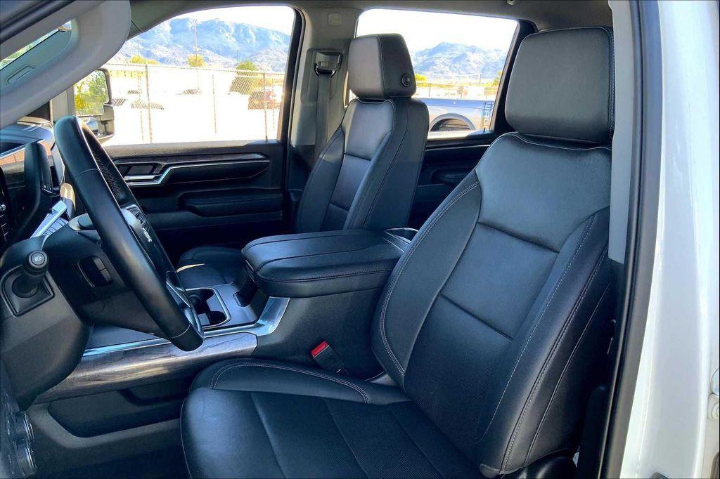 used 2024 Chevrolet Silverado 2500 car, priced at $64,890