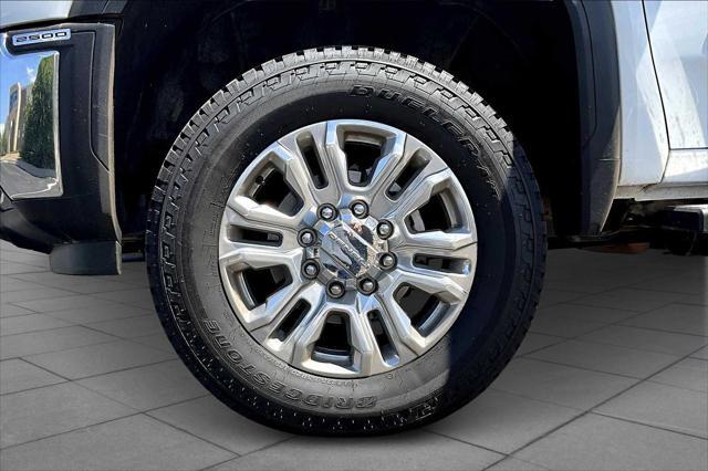 used 2024 GMC Sierra 2500 car, priced at $50,910