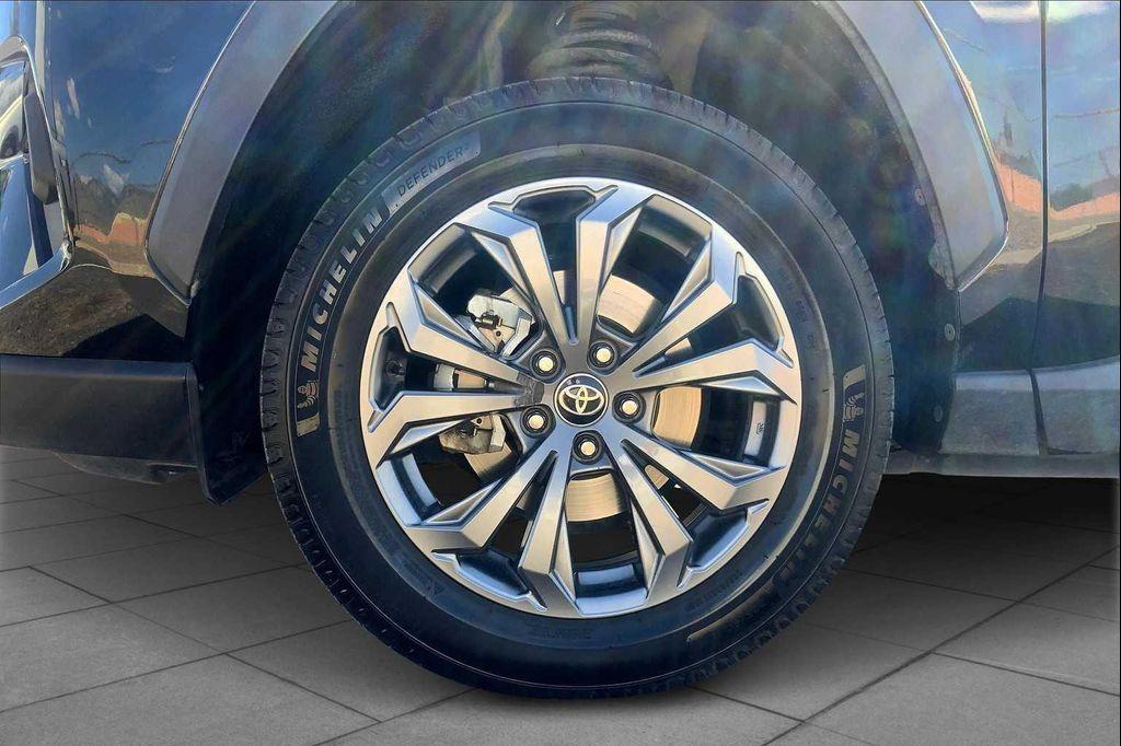 used 2022 Toyota RAV4 Hybrid car, priced at $34,710