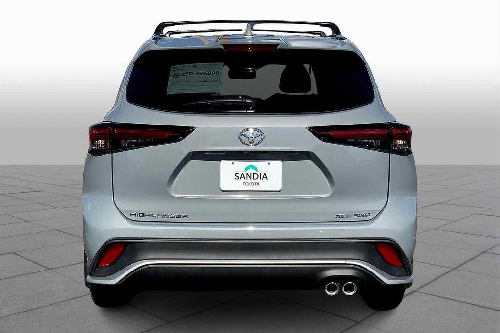 used 2025 Toyota Highlander car, priced at $49,740